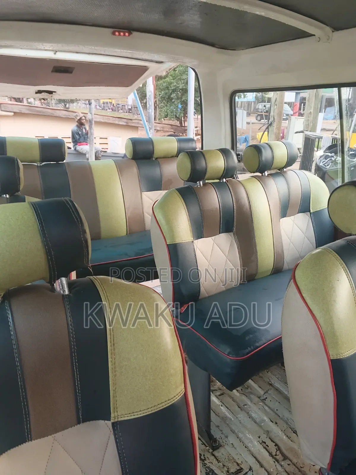 Nissan Caravan (Urvan) 1998 White