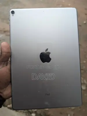 Apple iPad Pro 10.5 (2017) 512 GB Silver