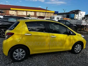 Toyota Vitz 1.5 FWD 3dr 2013 Yellow