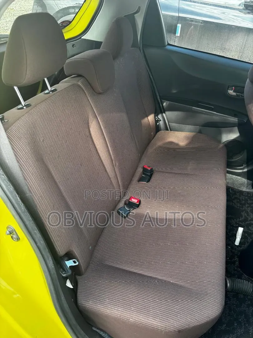 Toyota Vitz 1.5 FWD 3dr 2013 Yellow