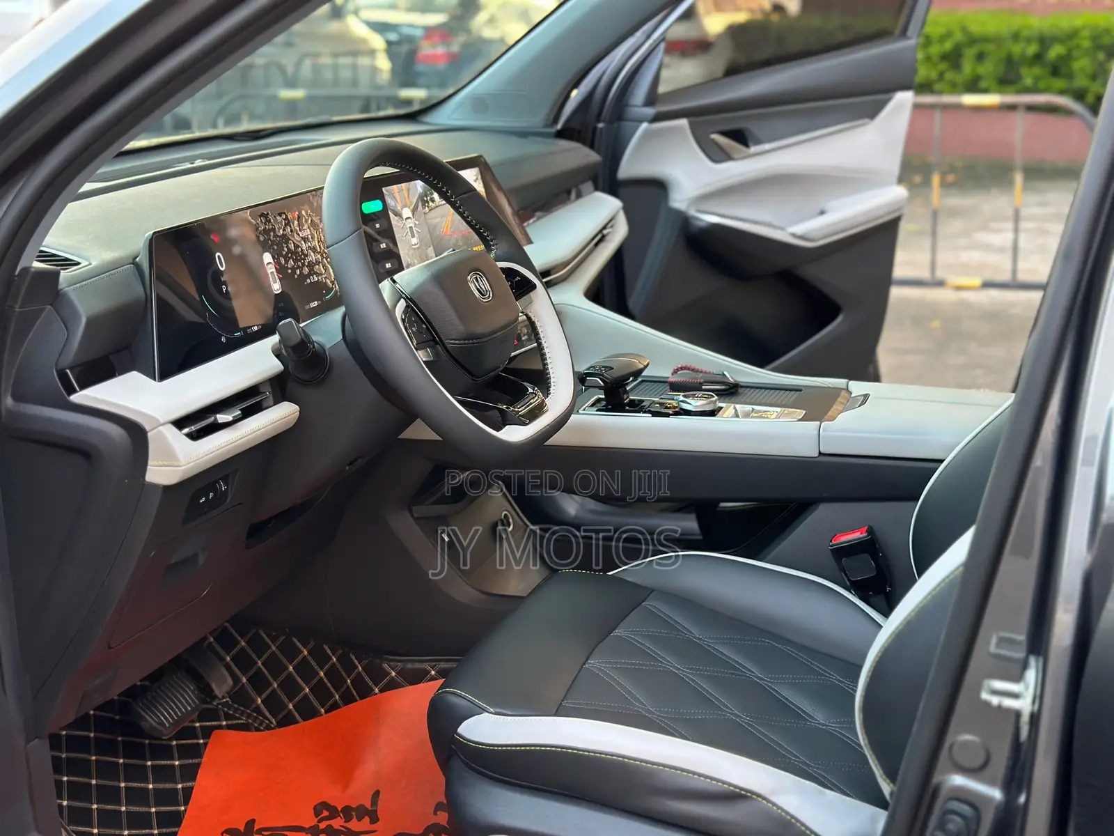 Changan CS75 Plus 2023 Gray