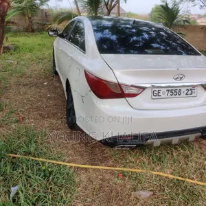 Hyundai Sonata 2013 White