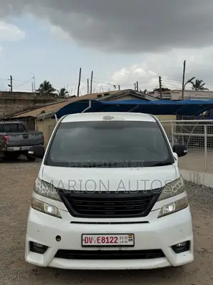 Toyota Vellfire Z 2.4 FWD 8-Seater 2011 White