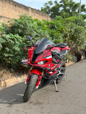 BMW S 1000 RR 2024 Red