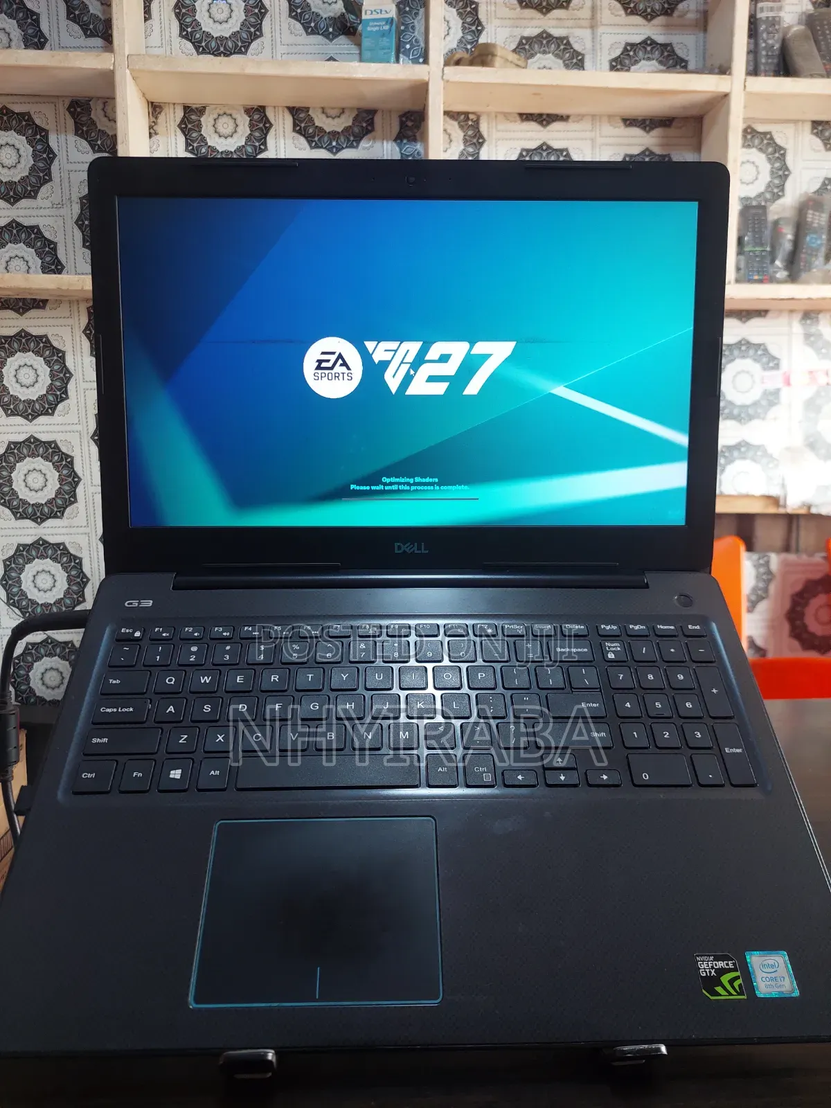 Laptop Dell G3 15 3579 16GB Intel Core i7 SSHD (Hybrid) 512GB