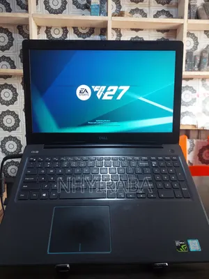 Laptop Dell G3 15 3579 16GB Intel Core i7 SSHD (Hybrid) 512GB
