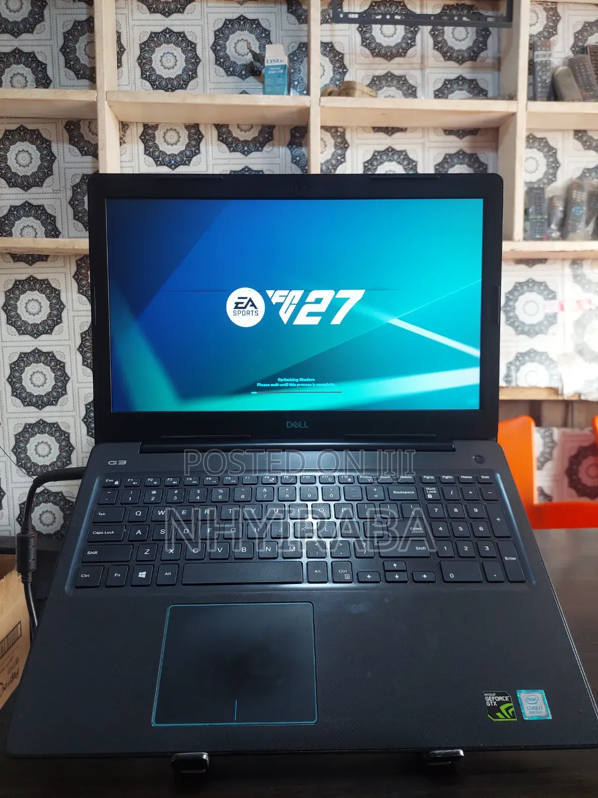 Laptop Dell G3 15 3579 16GB Intel Core i7 SSHD (Hybrid) 512GB