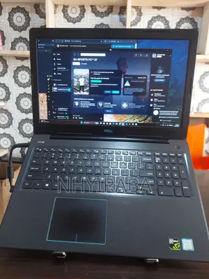Laptop Dell G3 15 3579 16GB Intel Core i7 SSHD (Hybrid) 512GB