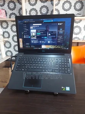 Laptop Dell G3 15 3579 16GB Intel Core i7 SSHD (Hybrid) 512GB