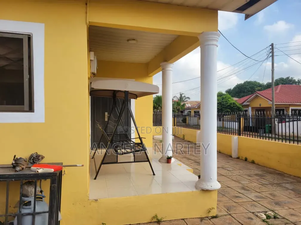 2bdrm House in Community 25 for sale