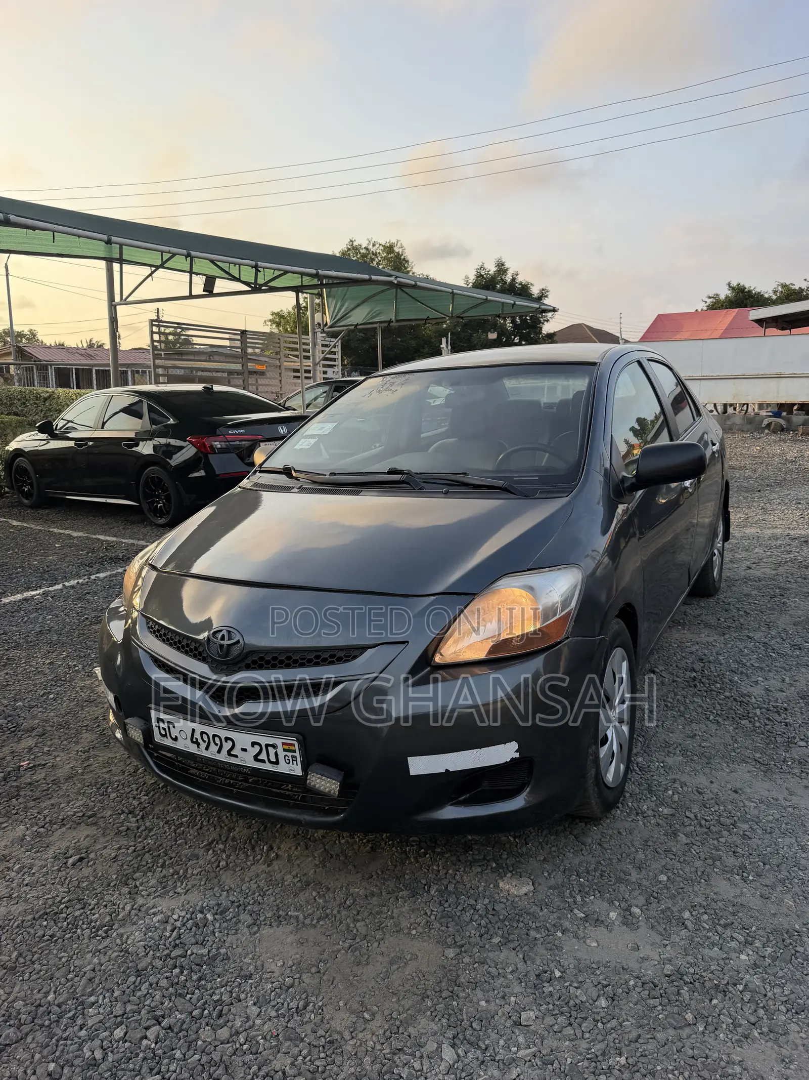 Toyota Yaris 2010 Gray