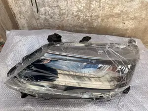 Toyota Rush Headlight 2018,2019,2020,2021