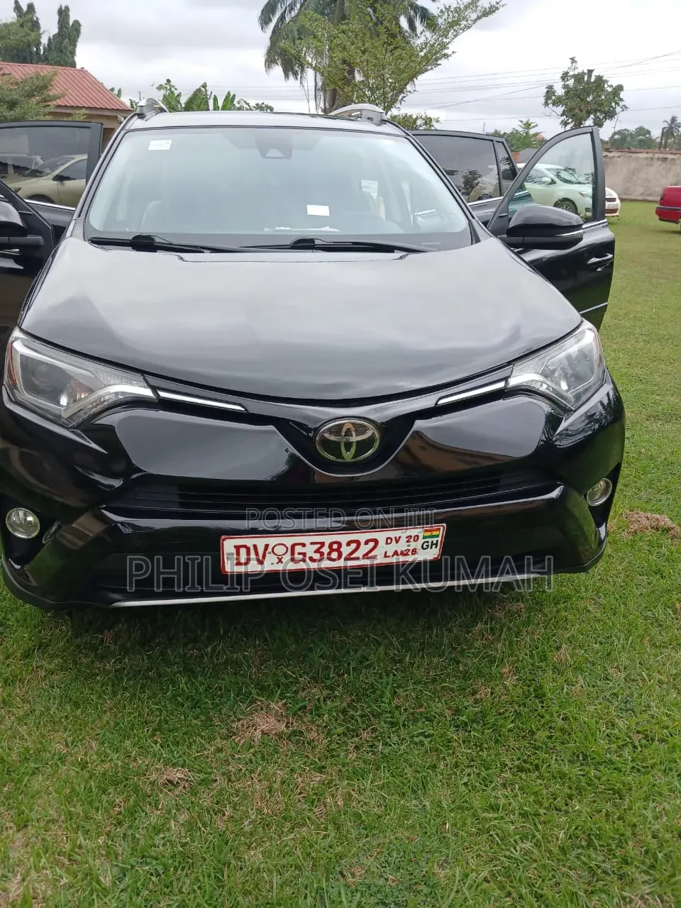 Toyota RAV4 XLE 4dr SUV AWD (2.5L 4cyl 6A) 2018 Black
