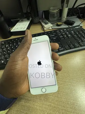 Apple iPhone 7 32 GB Silver