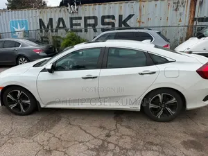 Honda Civic EX-L 4dr Sedan (1.5L 4cyl) 2017 White
