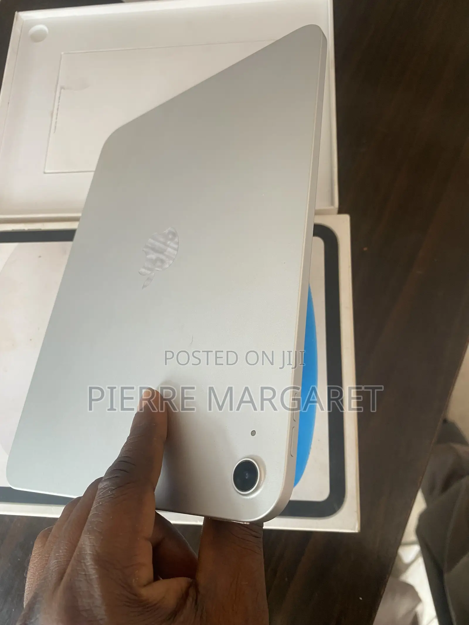 Apple iPad (2025) 128 GB Silver