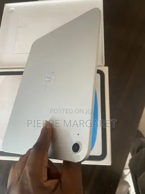 Apple iPad (2025) 128 GB Silver