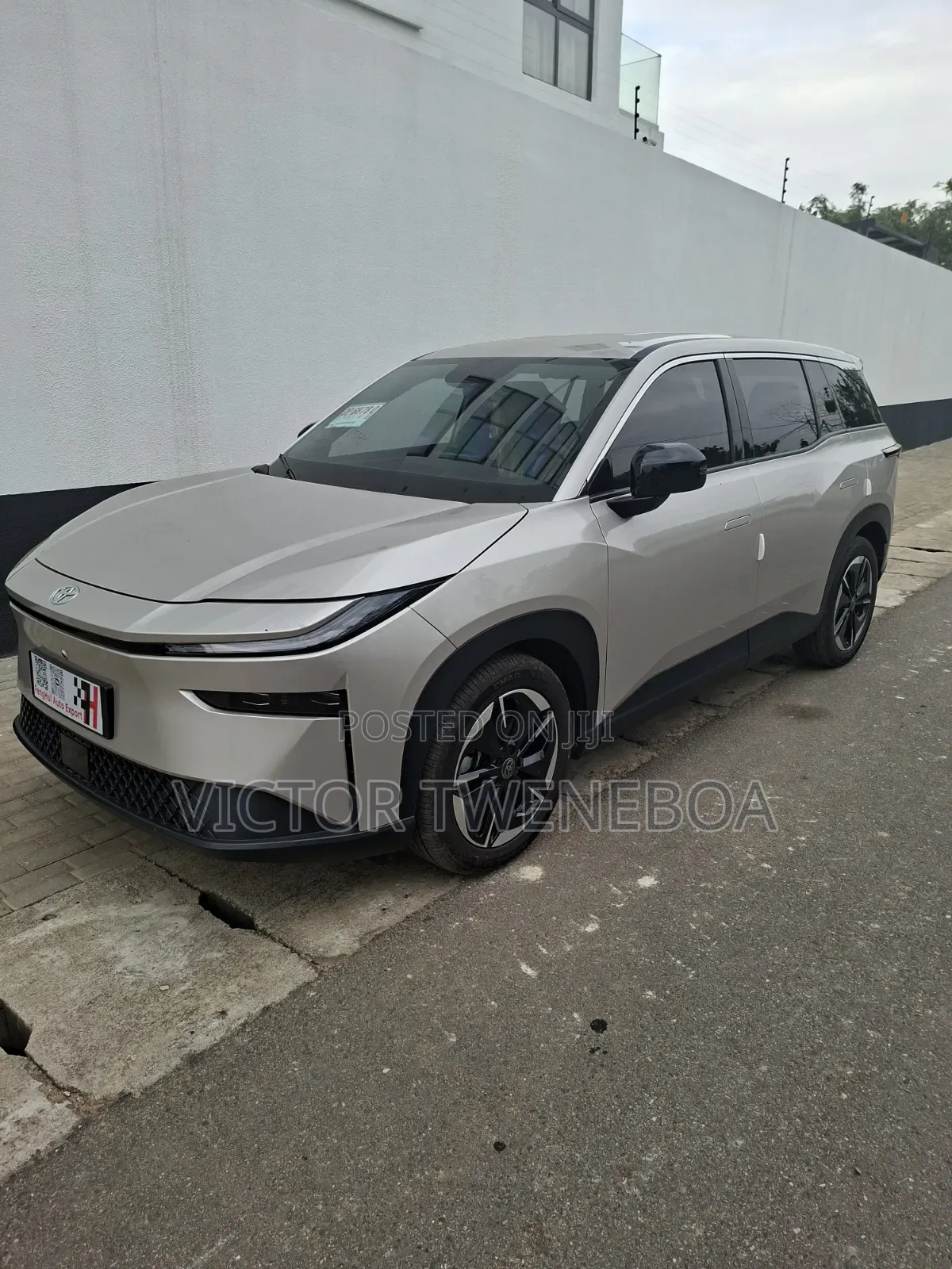 Toyota bZ3 2025 Silver