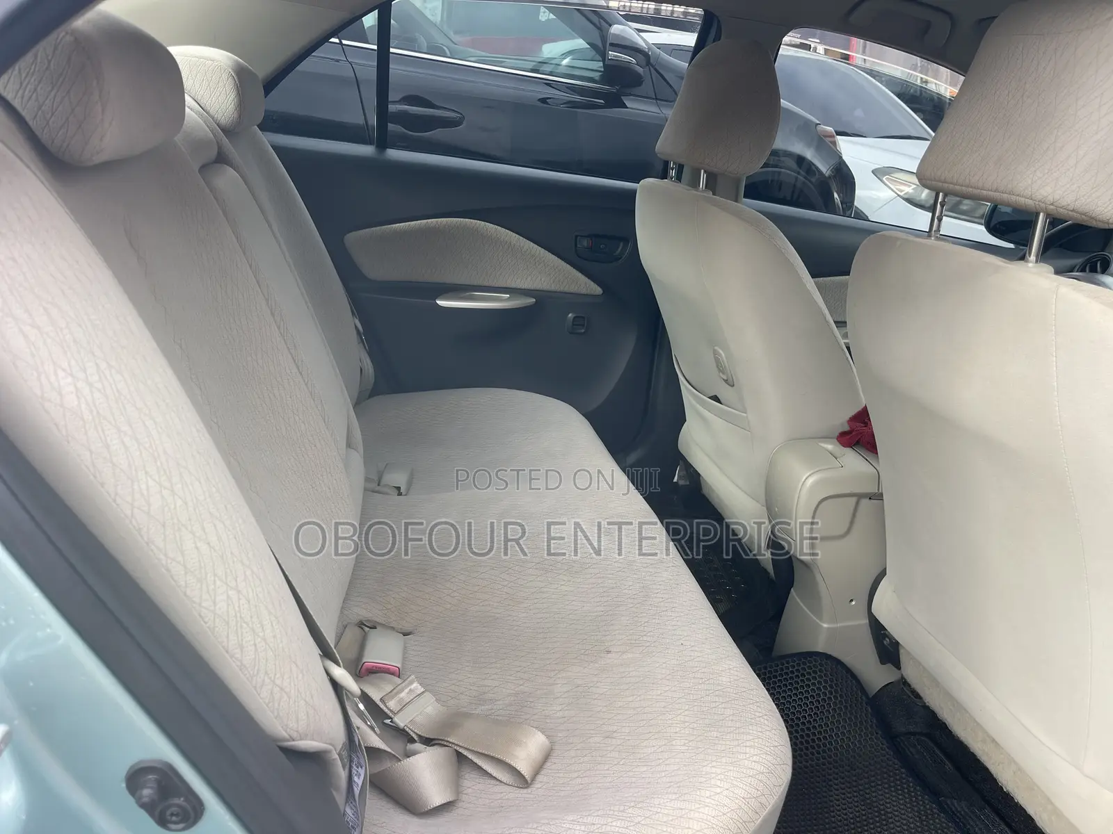 Toyota Belta 2010 Green