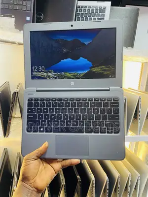 Laptop HP Stream 11 4GB Intel Celeron SSD 60GB