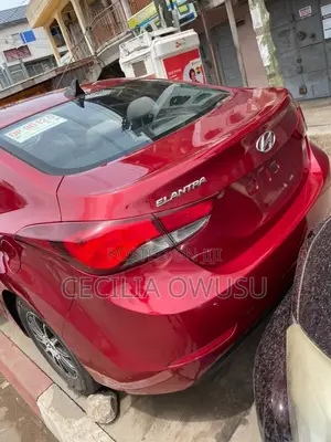 Hyundai Elantra SE Sedan FWD (1.8L 4cyl 6A) 2016 Red