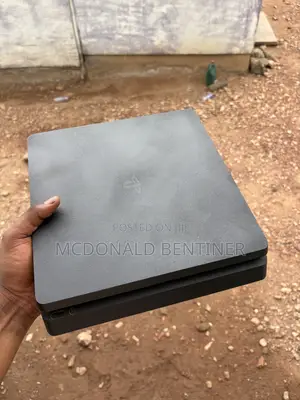 PS4 Slim Jailbreak With 10 Games Including Fc27