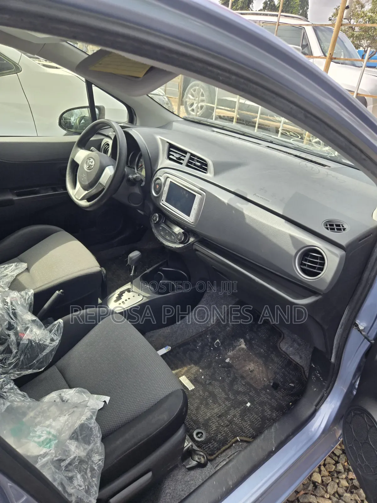 Toyota Vitz 2013 Blue