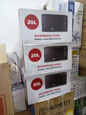 Meet the H a MM7P202VG Countertop Microwave
