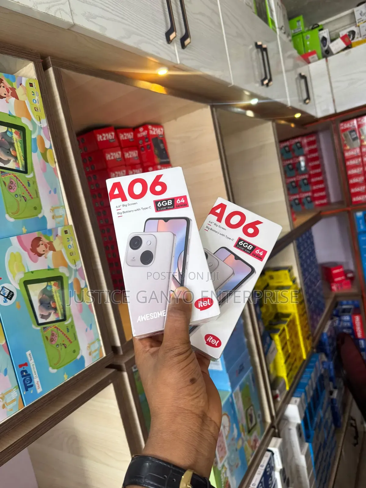 New Itel A06 64 GB Black