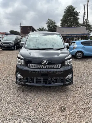 Toyota Voxy V 2WD 8-Seater 2012 Black