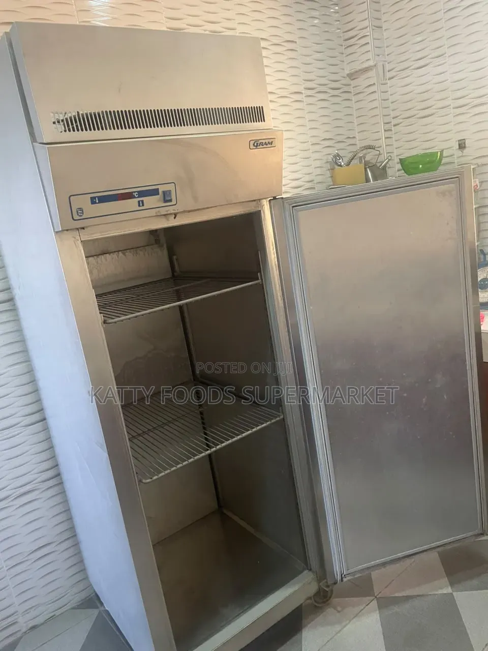 Cools in 3mins! Stainless Steel Twin Industrial Fridges on Discount!