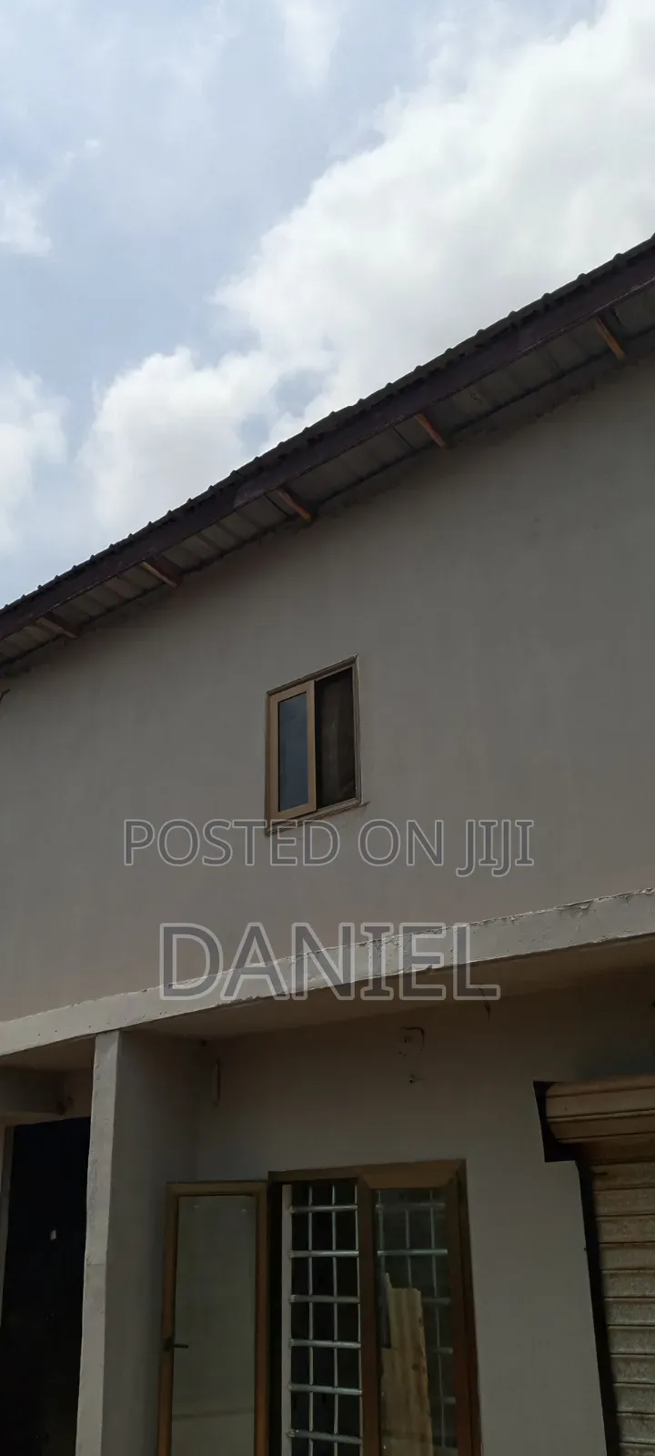 2bdrm House in Taxi Station for rent