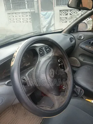 Hyundai Elantra Base Sedan 1998 Gray