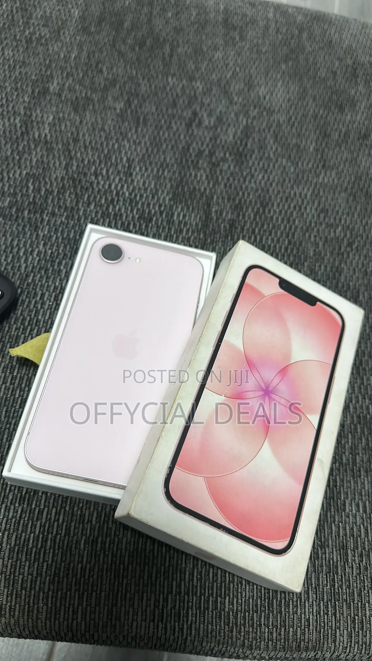 New Apple iPhone 17e 256 GB Pink