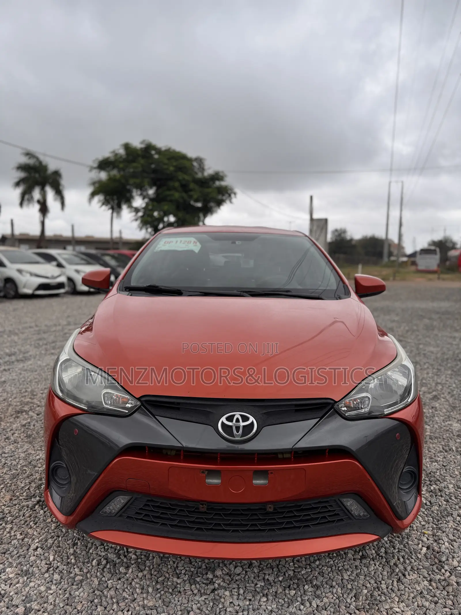 Toyota Yaris L Hatchback 5dr 2016 Red