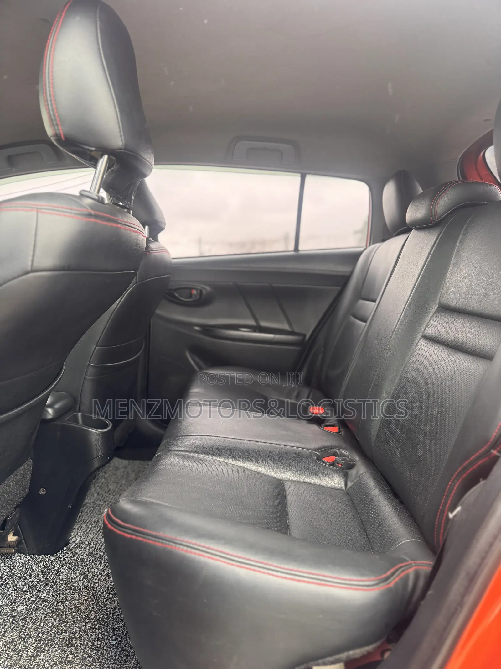 Toyota Yaris L Hatchback 5dr 2016 Red