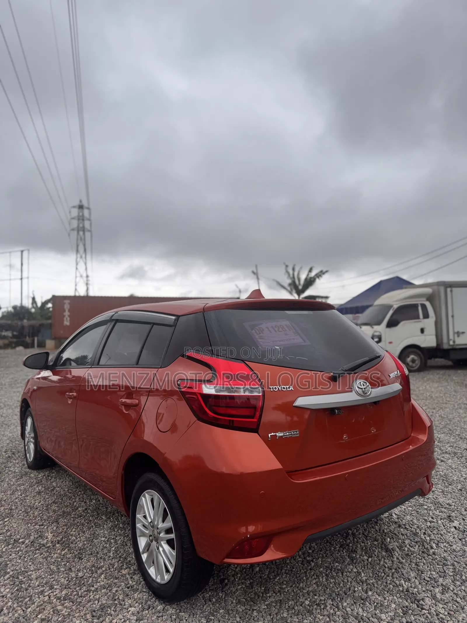 Toyota Yaris L Hatchback 5dr 2016 Red