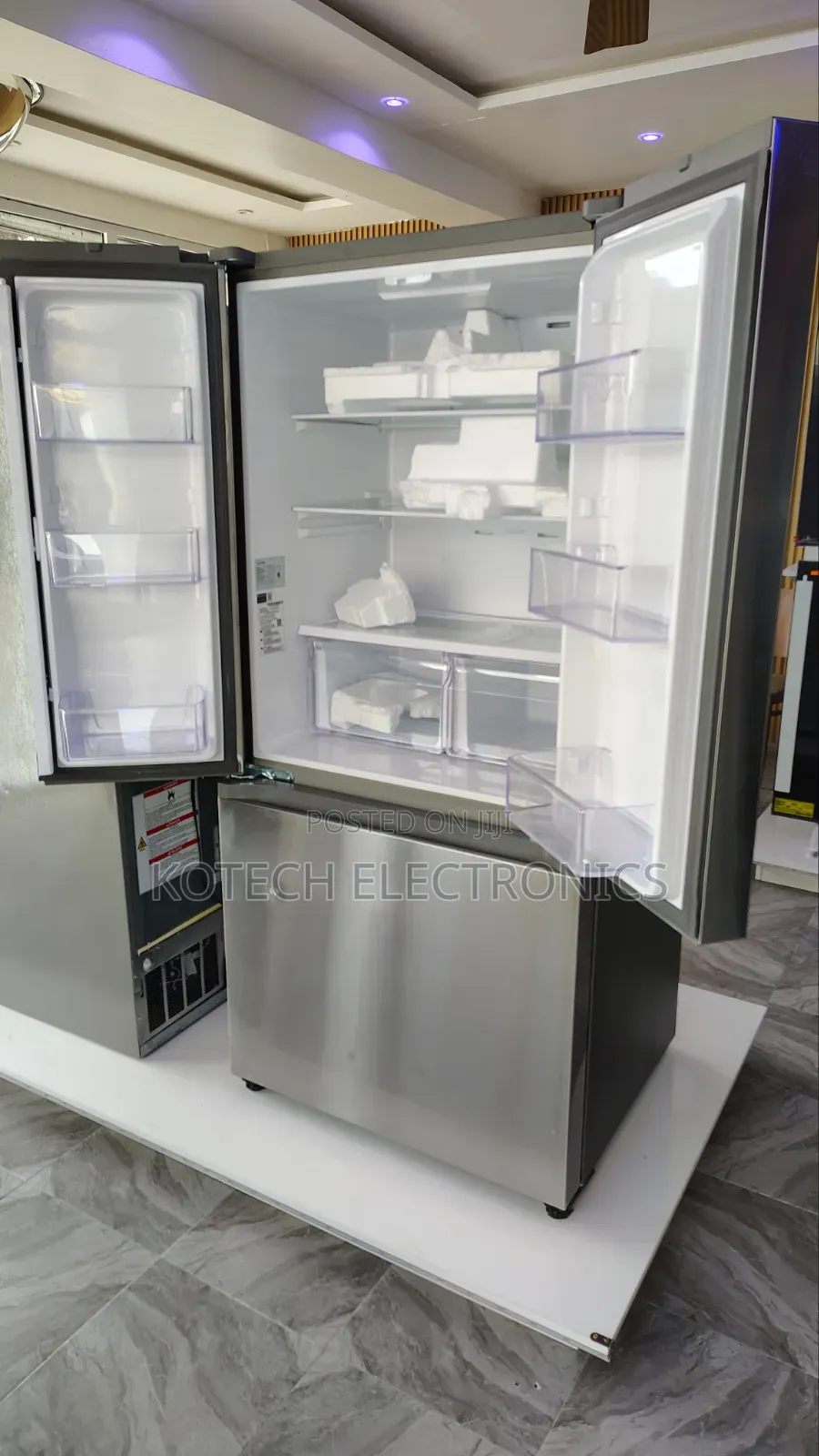 Samsung 18 Cu. Ft. Smart Counter Depth French Door Refrigerator
