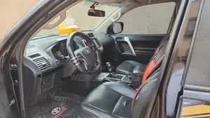 Toyota Land Cruiser Prado 2022 Black