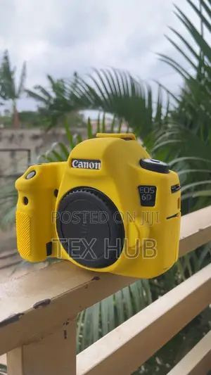 Canon Eos 6d  (Uk Brand) Body Only
