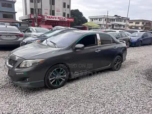 Toyota Corolla 2012 Gray