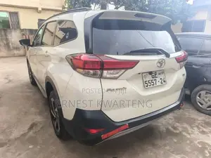 Toyota Rush 2023 White