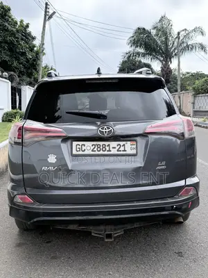 Toyota RAV4 2017 Gray