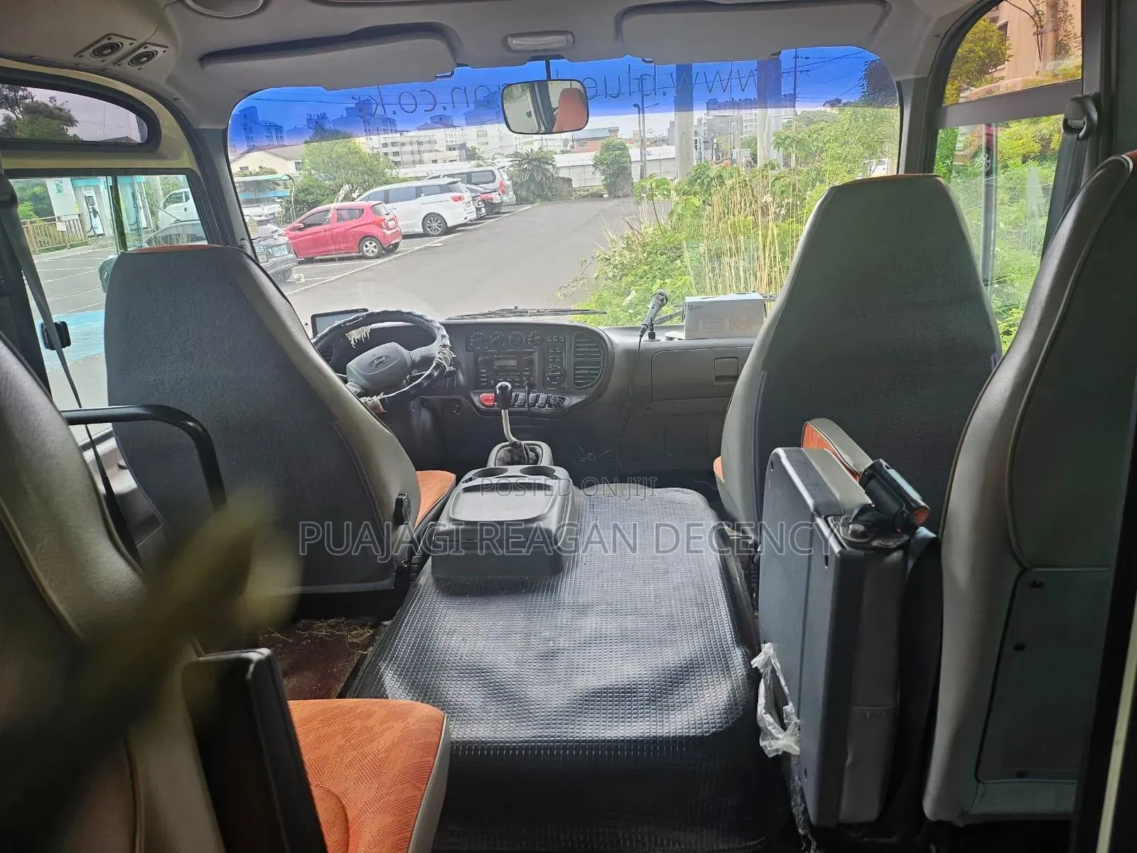 Hyundai County 2016 Grey