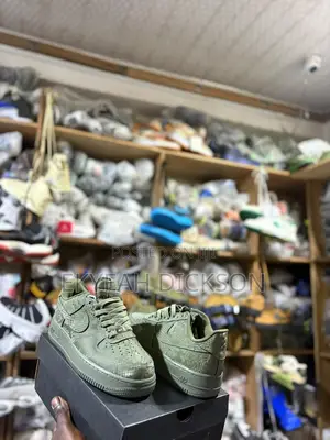 Nike Air Force 1 Low Premium - Olive Green and Snake Skin - Size 40-45