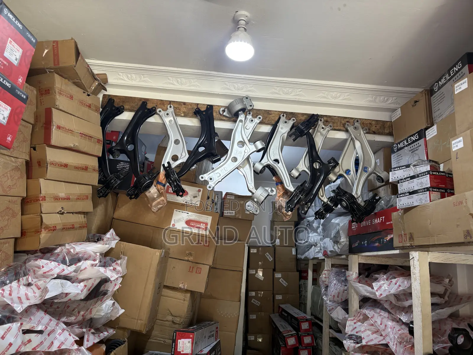 Honda CrV Front Low Arms and Back Arms Available