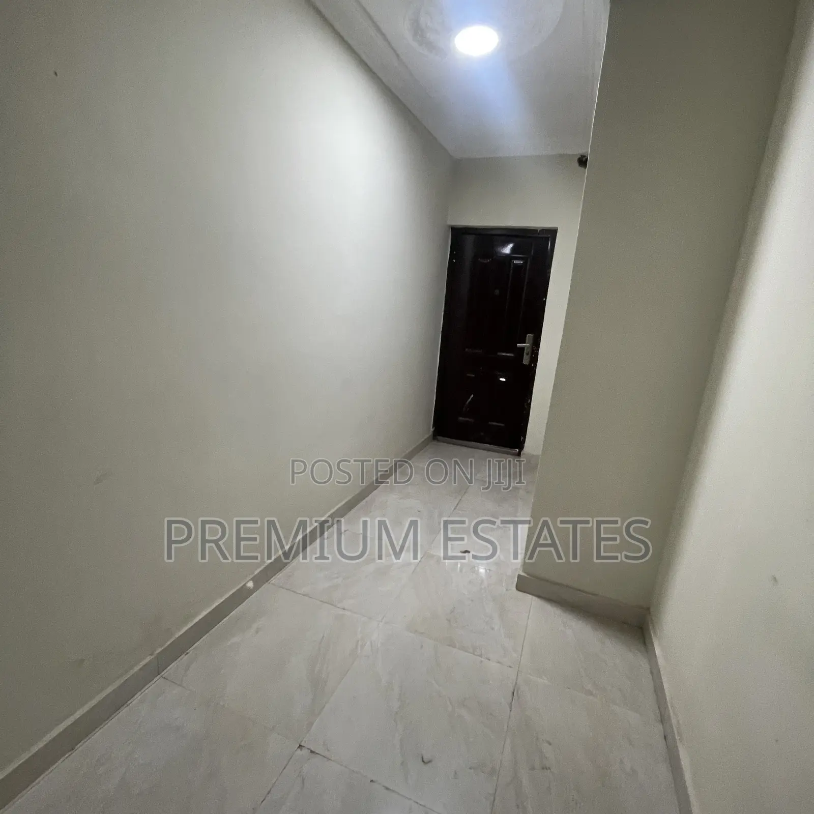 3bdrm Apartment in Ashaley Botwe for rent
