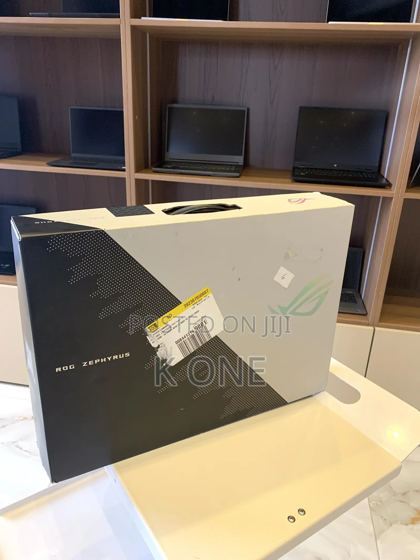 Laptop Asus ROG Zephyrus M16 16GB Intel Core i7 SSD 512GB