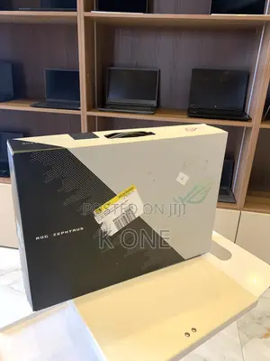 Laptop Asus ROG Zephyrus M16 16GB Intel Core i7 SSD 512GB