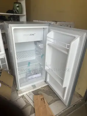 Gold Star Table Top Refrigerator